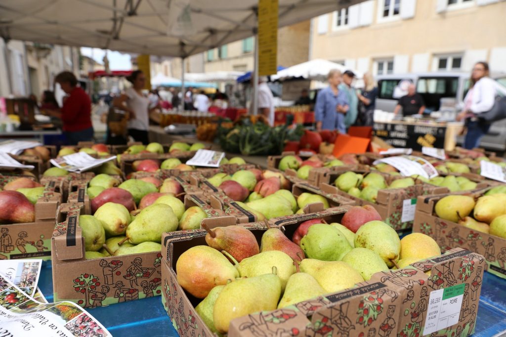 Fete De La Poire Moras En Valloire
